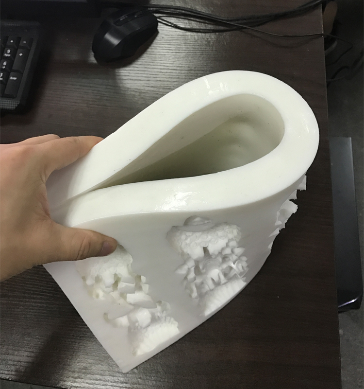 什么原因導致模具硅膠產品變形你知道嗎 ？