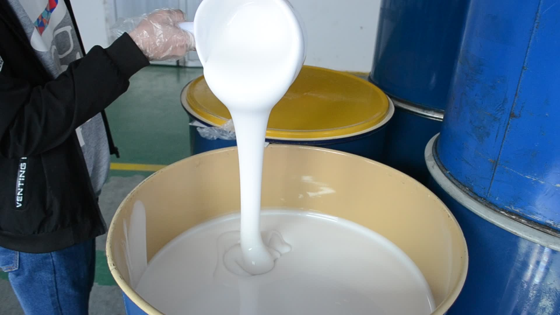 選購模具硅膠如何適應小批量與大批量生產的靈活需求？